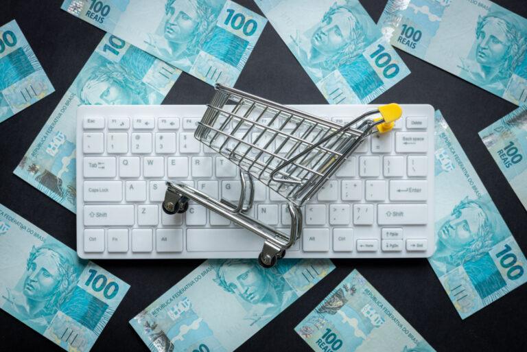 Compra Rápida가 만든 AI 도구는 사이트 접속률을 52% 증가시키고 Inciclo가 포기된 장바구니의 19.7%를 회복하는 데 도움을 줍니다.