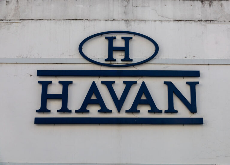 Havan alerta sobre novo golpe na internet que usa IA para clonar vozes